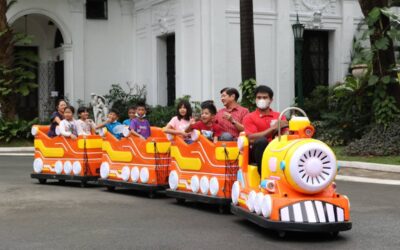 Marcoses Spread Christmas Cheer with Gift-Giving Event at the Palace 271355