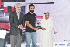 Ali Makhseed with Mr Faisal Al Sayer Chairman Bengt Shultz COO