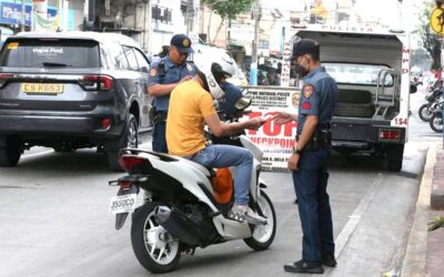 Police Pursue Suspects in Connection with MSU Blast ON THEIR TOES Members of the Manila Police District checks out a motorist on Tuesday, Dec. 5, 2023. Police in Metro Manila are on heightened alert after the deadly weekend bombing in Marawi City. PHOTO BY RENE H. DILAN