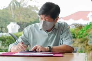 President Ferdinand R. Marcos Jr. signed the Public-Private Partnership Code of the Philippines (PPP Code) and the Internet Transactions Act of 2023 on Tuesday, while in isolation after testing positive for Covid-19. Photo from PCO
