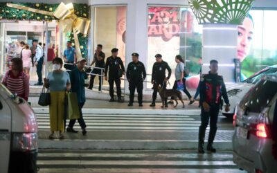 PBGen Redrico Maranan, Quezon City Police District director, inspects the Anti-Crime Reaction and Bike Patrol team at the Gateway Mall in Cubao on Tuesday, Dec. 5,2023. The presence of police in the area is part of the enhanced security for the yuletide season. PHOTOS BY JOHN ORVEN VERDOTE