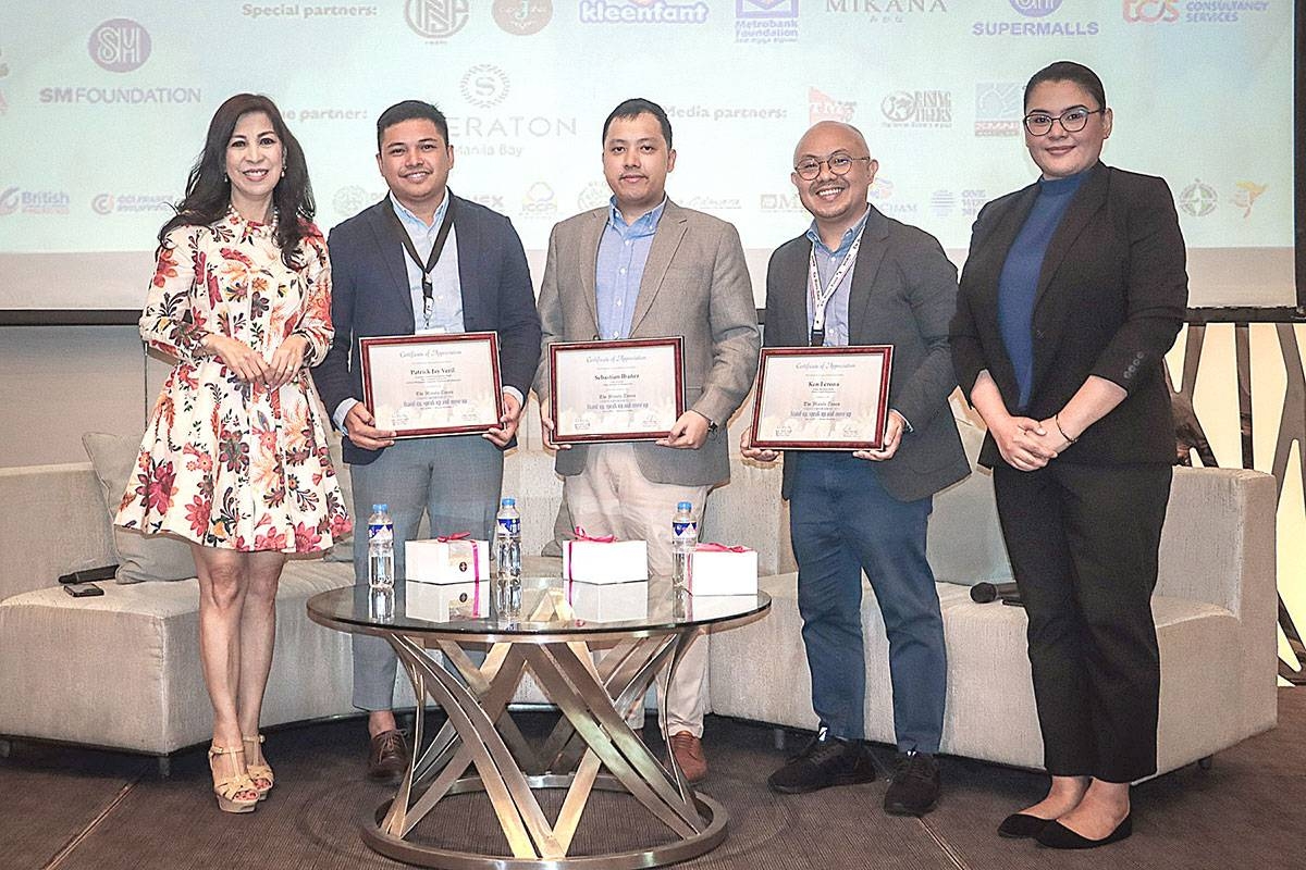 STAND UP, SPEAK UP Blanca Mercado (left), The Manila Times president and COO, awards plaques of recognition to Patrick Jay Veril, Corporate Social Responsibility head, Tata Consultancy Services, Asean; Sebastian Ibañez, data scientist, Asian Institute of Management; and Ken Lerona, Public Relations head, Home Credit Philippines, speakers at the ‘Student Empowerment 2023: Stand Up, Speak Up and Move Up’ forum held at the Sheraton Manila Bay on Tuesday, Dec. 12, 2023. With them is Times reporter Kristina Maralit. PHOTO BY J. GERARD SEGUIA