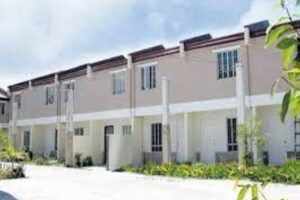 The new loan program of the House Development Mutual Fund (Pag-IBIG Fund) allows existing housing loan borrowers/installment buyers to take out a second loan to finance house improvements and other family needs. TMT FILE PHOTO