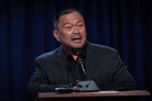 Sen. Joseph Victor “JV” Ejercito