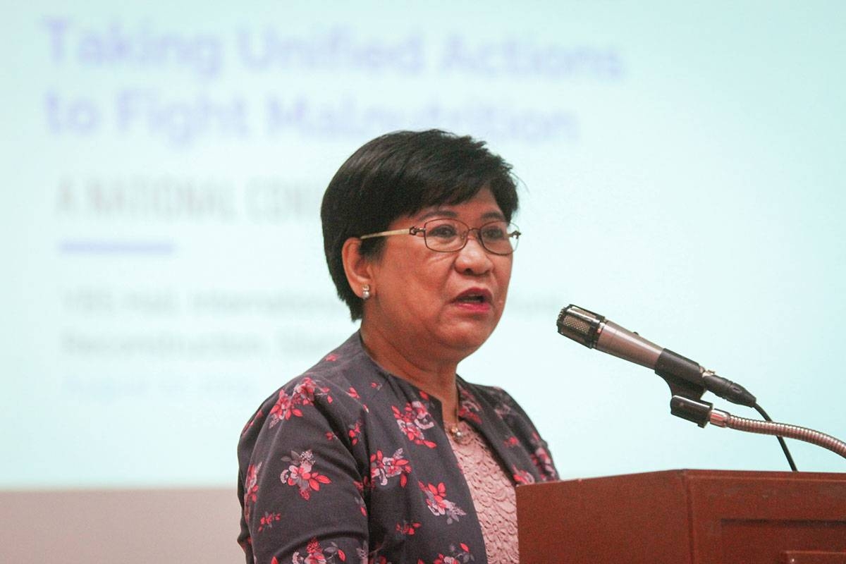 Director Imelda Agdeppa of the DoST-Food and Nutrition Research Institute (FNRI)