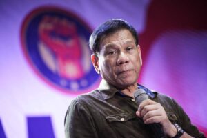 Davao Mayor Rodrigo Duterte arrives during their mad for change concert held at Mckenly, Taguig on 29 November 2015. Davao Mayor Duterte is confirming to run for 2015 Presidency. Photo by Dj Diosina