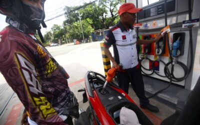 Oil Companies Reduce Pump Prices 285144