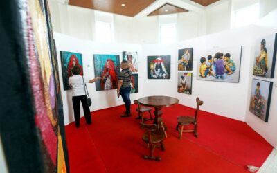 VISUAL FEAST. Enthusiasts acquaint themselves with artworks displayed at the Manila Clock Tower Museum inside the Manila City Hall on Monday (June 5, 2023).  Three art exhibitions – I am Manila, Kagitingan, and Kasarinlan –  will run until July 28 and are expected to ignite national pride among visiting art lovers. (PNA photo by Yancy Lim)