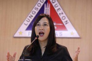 Photo by RUY L. MARTINEZ-pt2/news_jan/01_11/100120_presscon2_martinez-Quezon City Mayor Joy Belmonte at a press conference on Friday, regarding the spread of African swine fever (ASF), at  two supermarkets in Quezon City who were found to be selling meat with traces of the hog disease.