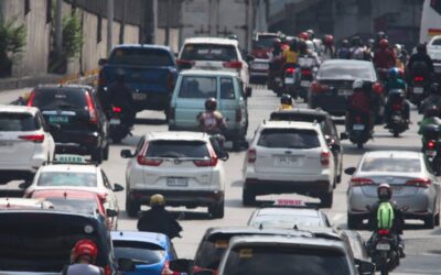 Vehicles can be seen at EDSA Kamuning in Quezon City on January 15, 2024. Metro Manila had the slowest travel time among 387 metropolitan areas in 55 countries, according to Dutch navigation and digital mapping group TomTom. PHOTO BY JOHN ORVEN VERDOTE