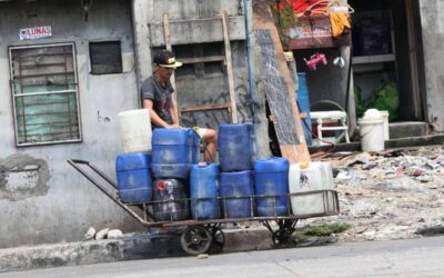 DILG and Stakeholders Collaborate to Address Water Shortage Amid El Niño Children help fill up water containers in Tondo, Manila on Tuesday, April 11, 2023. Water shortage in parts of Metro Manila is expected at the onset of the dry season. PHOTO BY RENE H. DILAN