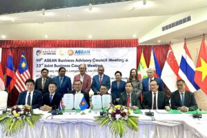 THAILAND MAKES NINE Asean Business Advisory Council (ABAC) Thailand becomes the ninth state to sign the memorandum of understanding (MoU) to a regionwide private sector-led agriculture-MSME development plan initiated in the Philippines. Present for ABAC Thailand were (seated, from left) Vathit Chokwatana, Visit Limlurcha, Kobsak Duangdee, with Asean BAC Philippines Chairman Jose Maria “Joey” Concepcion 3rd, Go Negosyo Senior Adviser Dr. William Dar, and ABAC Philippines’ George Barcelon and Michael Tan. On hand to witness and to reaffirm the commitment of the council heads to pursue the objectives of the MoU were (standing, from left) Thanongsinh Kanlagna (Laos), Moe Kyaw (Myanmar), Dr. Robert Yap (Singapore), Oudet Souvannavong (Laos), Chanthachone Vongsay (Laos), Jukhee Hong (Malaysia) and Asean BAC Executive Director Gil Gonzales. CONTRIBUTED PHOTO