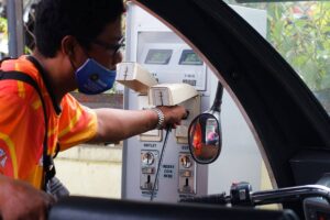 Electric Vehicle charging station seen at Brgy. Batasan BATODA in Quezon city.FILIPINOS are the least interested in buying a hybrid or electric vehicle (EV) for their next purchase. Photos by John Orven Verdote