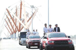 New airport road President Ferdinand Marcos Jr., along with BCDA Chairman Delfin Lorenzana, BCDA President and Chief Executive Officer Joshua Bingcang, and other officials, inspects the Airport to New Clark City Access Road on Wednesday, Feb. 21, 2024. PHOTO BY RENE H. DILAN
