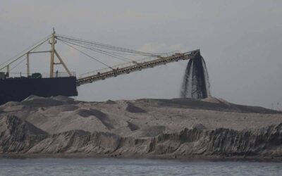 Resumption of Four Reclamation Projects in Manila Bay Heavy machineries are seen at the reclaimed area in Manila Bay in Pasay City, as they flatten the mounds of sand dredged from parts of the bay. PHOTO BY J. GERARD SEGUIA