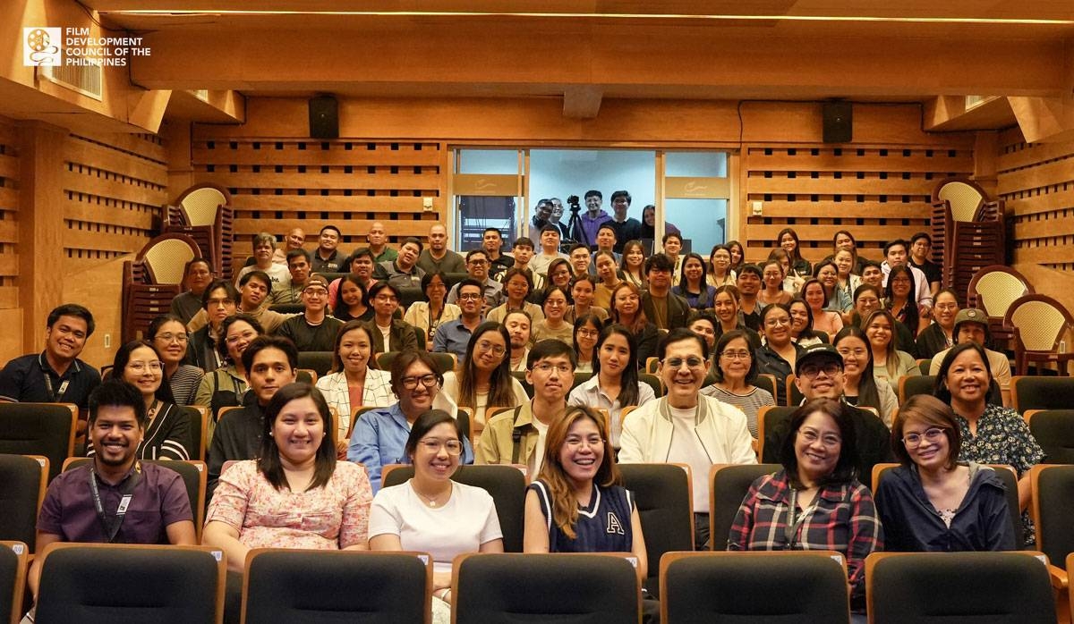 FAREWELL Former chairman and CEO of the Film Development Council of the Philippines (FDCP) Tirso Cruz 3rd (center) with members of the FDCP during his last general assembly with the agency. PHOTO FROM FACEBOOK/FDCPOFFICIAL