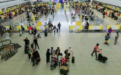 Passengers of Cebu Pacific Airlines line up as they check in for boarding at the NAIA Terminal 3 in Pasay City. Photo by: J. Gerard Seguia