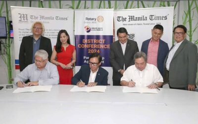 NEW PARTNER The Rotary International District 3830 and The Manila Times on Thursday, March 21, 2024, signed a partnership agreement for the District Conference (Discon) 2024. Signing the deal are The Manila Times Chairman and CEO Dante ‘Klink’ Ang 2nd; Rotary International District 3830 head Gov. Antonio ‘Jay’ Tambunting and Gil Chua, chairman for the District Conference 2024. With them are Robert Vito from Riple 8; Blanca Mercado, president and COO of The Manila Times; Lito Jimenez, past president of the Rotary Club of Makati West; Judd Balayan, Rotary Club of Makati West treasurer; Mon Guerrero, Rotary Club of Makati West secretary. PHOTO BY RENE H. DILAN