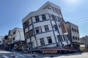 This photo taken by Taiwan's Central News Agency (CNA) on April 3, 2024 shows a damaged building in Hualien, after a major earthquake hit Taiwan's east. A major 7.4-magnitude earthquake hit Taiwan's east on the morning of April 3, prompting tsunami warnings for the self-ruled island as well as parts of southern Japan and the Philippines. (Photo by CNA / AFP) / Taiwan OUT - China OUT - Macau OUT / Hong Kong OUT RESTRICTED TO EDITORIAL USE