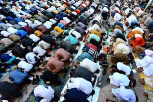 Day of prayer Filipino Muslims pray as they celebrate Eid al-Fitr, the end of Ramadan, in Manila on Monday, May 2, 2022. PHOTO By MIKE ALQUINTO