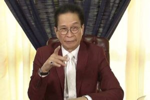 Salvador-Panelo
