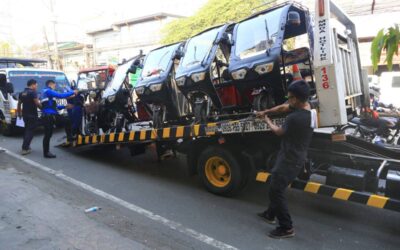 President Marcos Jr. Freezes Fines on E-Bikes in Metro Manila SEIZED Personnel of the Metropolitan Manila Development Authority strap e-trikes to a towing truck on Thursday, April 18, 2024. PHOTO BY MIKE ALQUINTO