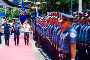 President Ferdinand Marcos Jr.  leads the graduation ceremony of the first batch of Moro combatants who successfully completed the Bangsamoro Police Basic Recruit Course (BPBRC). Photo from PCO