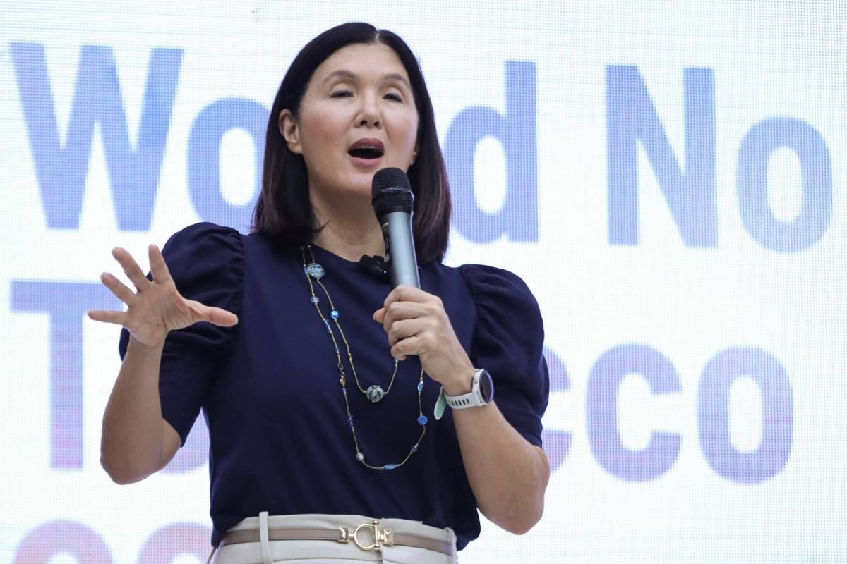 Sen. Pia Cayetano, together with Health Assistant Secretary Albert Domingo, leads the forum on World No Tobacco Day at the Fabella Hospital in Manila on May 31, 2024. The forum aims to spread awareness against the false belief that vaping is safer than traditional tobacco smoking. PHOTO BY J. GERARD SEGUIA