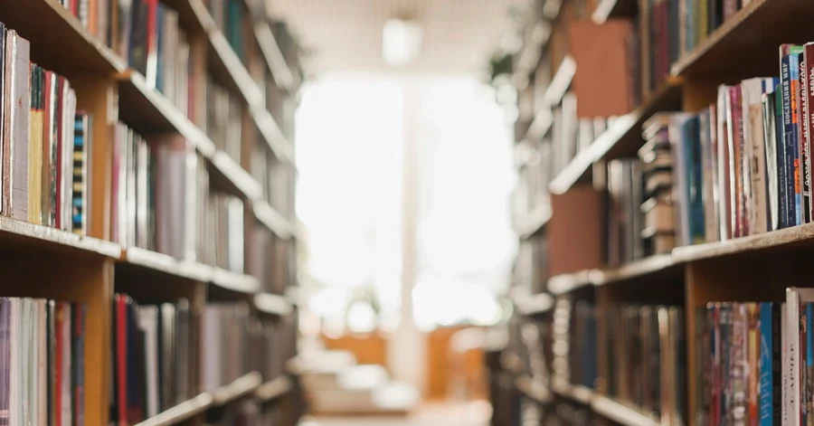 Discover 27 Vibrant Public Libraries to Explore in Kuwait 1 Libraries